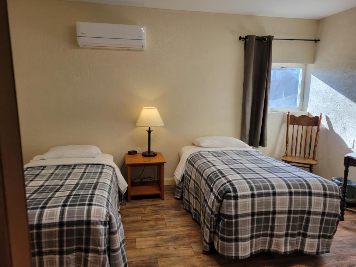 Leon Little River Inn Motel מראה חיצוני תמונה