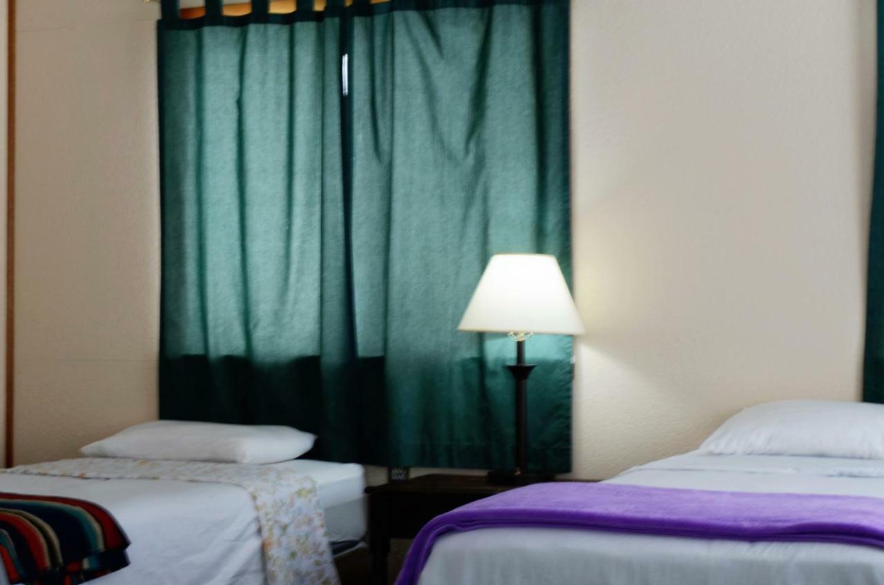 Leon Little River Inn Motel מראה חיצוני תמונה