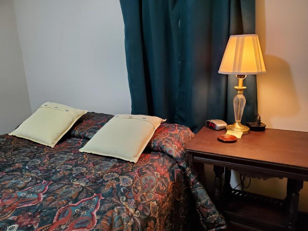 Leon Little River Inn Motel מראה חיצוני תמונה
